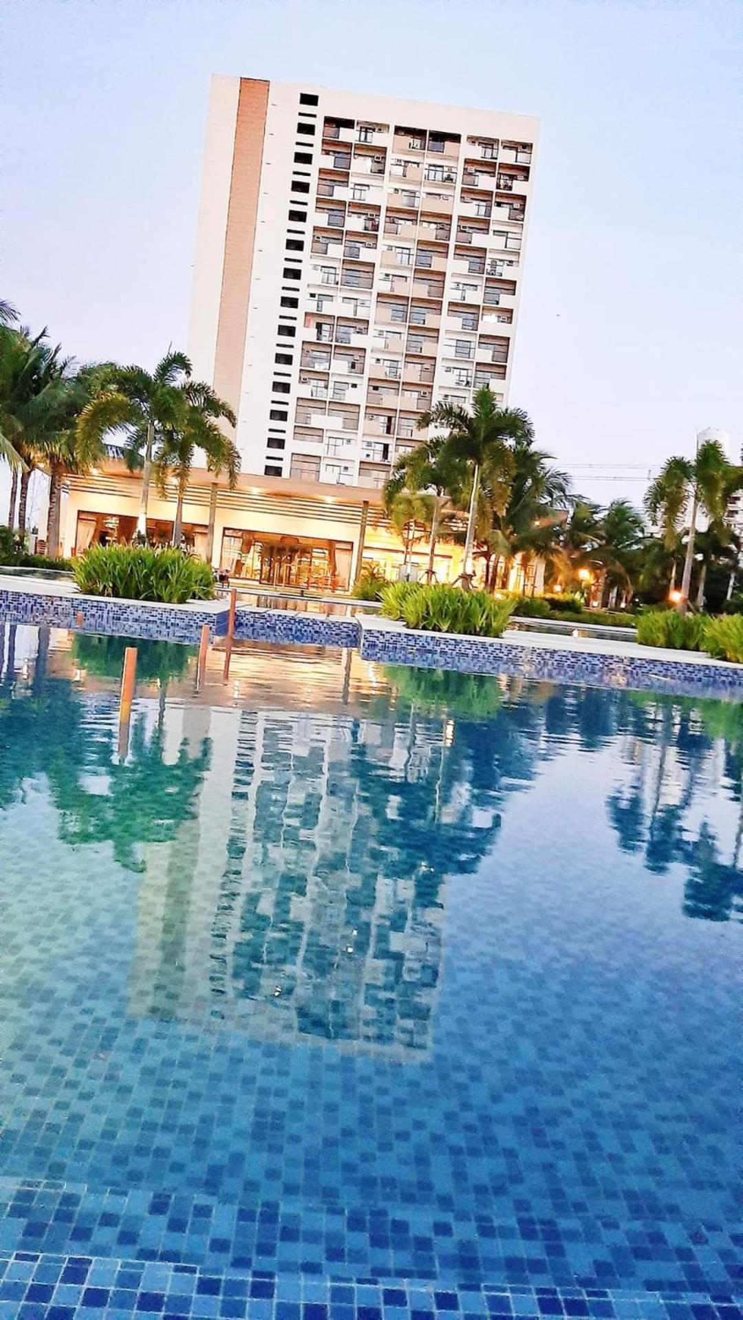 Aparthotel Chelsea Tower 1 à Muntinlupa City Extérieur photo